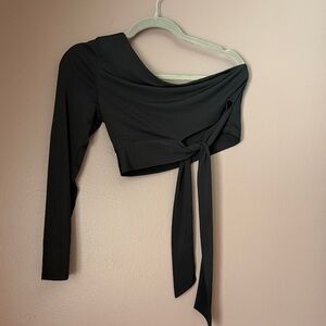 Fashion Nova Black Tie-Front Crop Top